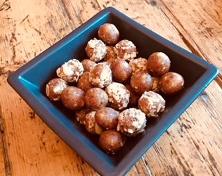 Mincemeat Christmas raw balls